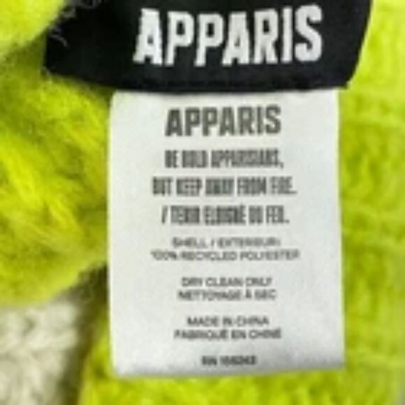 Apparis Oshin Beanie Kiwi Green Stripe Cream Pom Pom Recycled Knit Toboggan NEW! - Picture 6 of 8